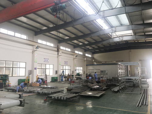 PP电子游戏碗线半制品车间