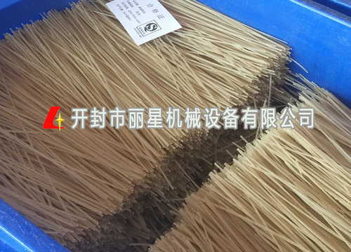 红薯粉条机加工制品 红薯粉条机加工制品