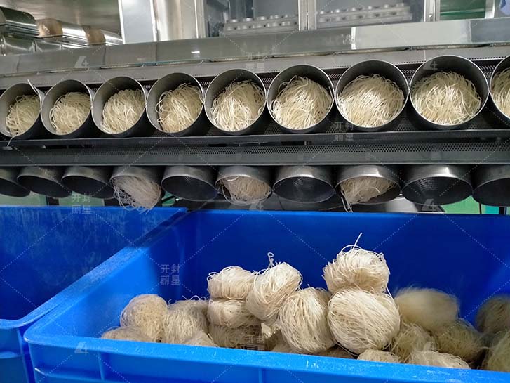 碗装酸辣粉出产线 碗装酸辣粉出产线