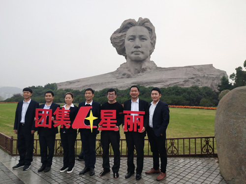 PP电子游戏公司高管团队