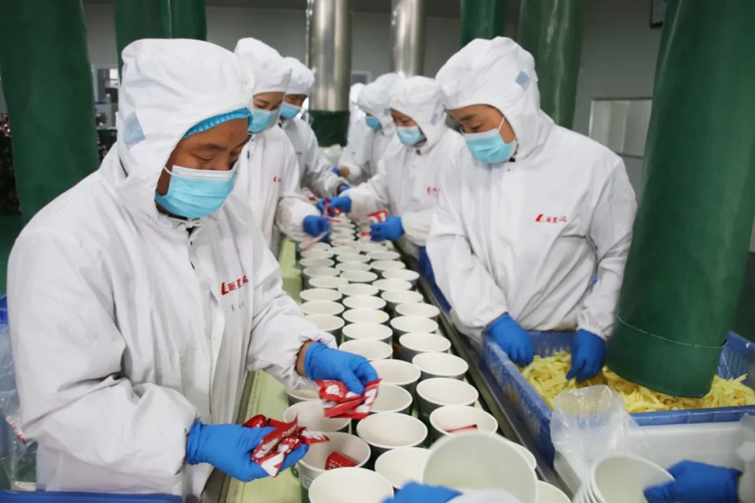 酸辣粉包装车间 酸辣粉包装车间